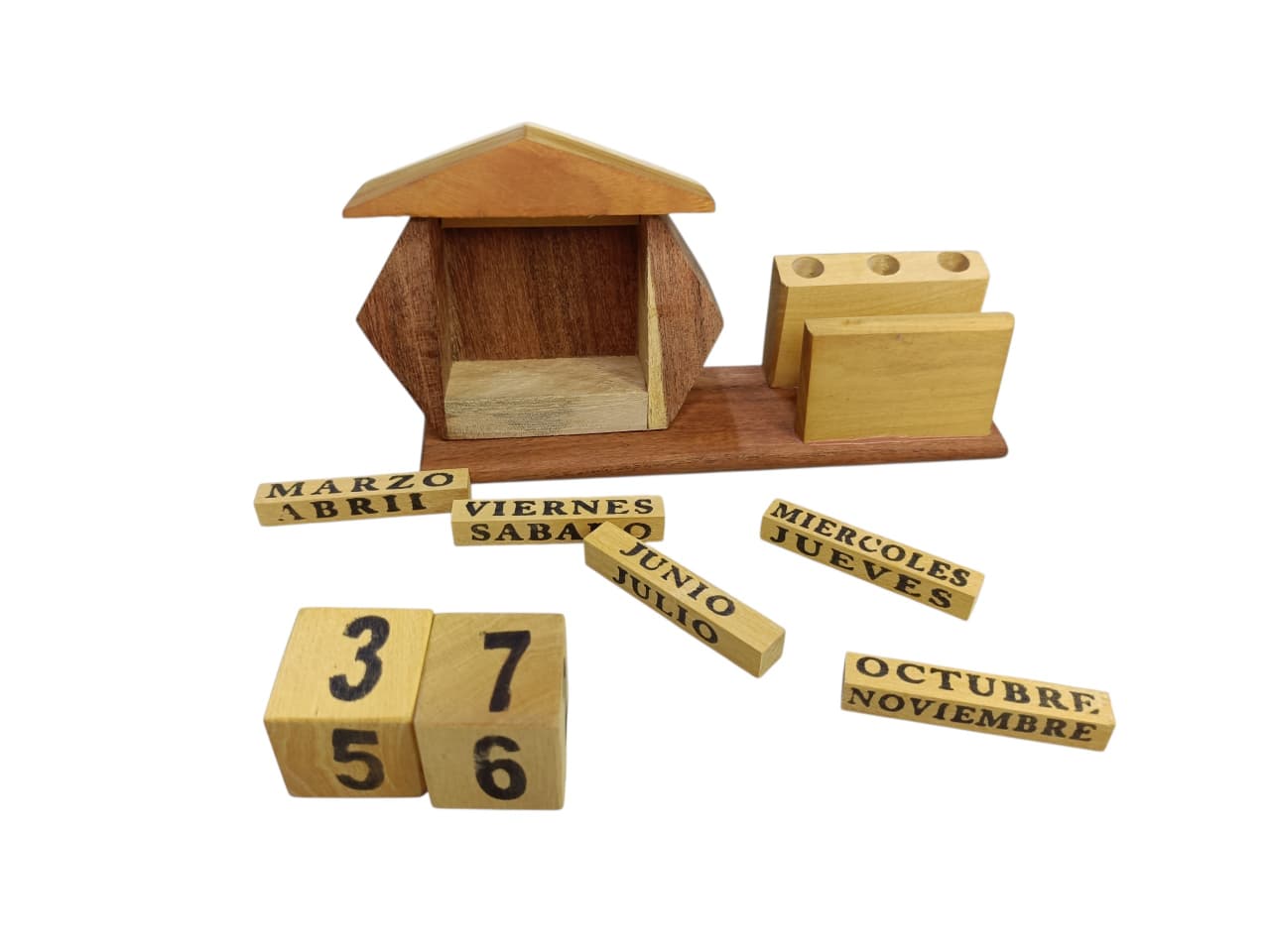 Calendario en Madera
